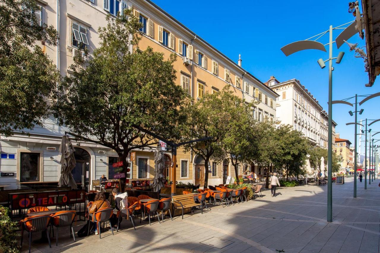 Bella Ciao Apartments Rijeka Exterior photo